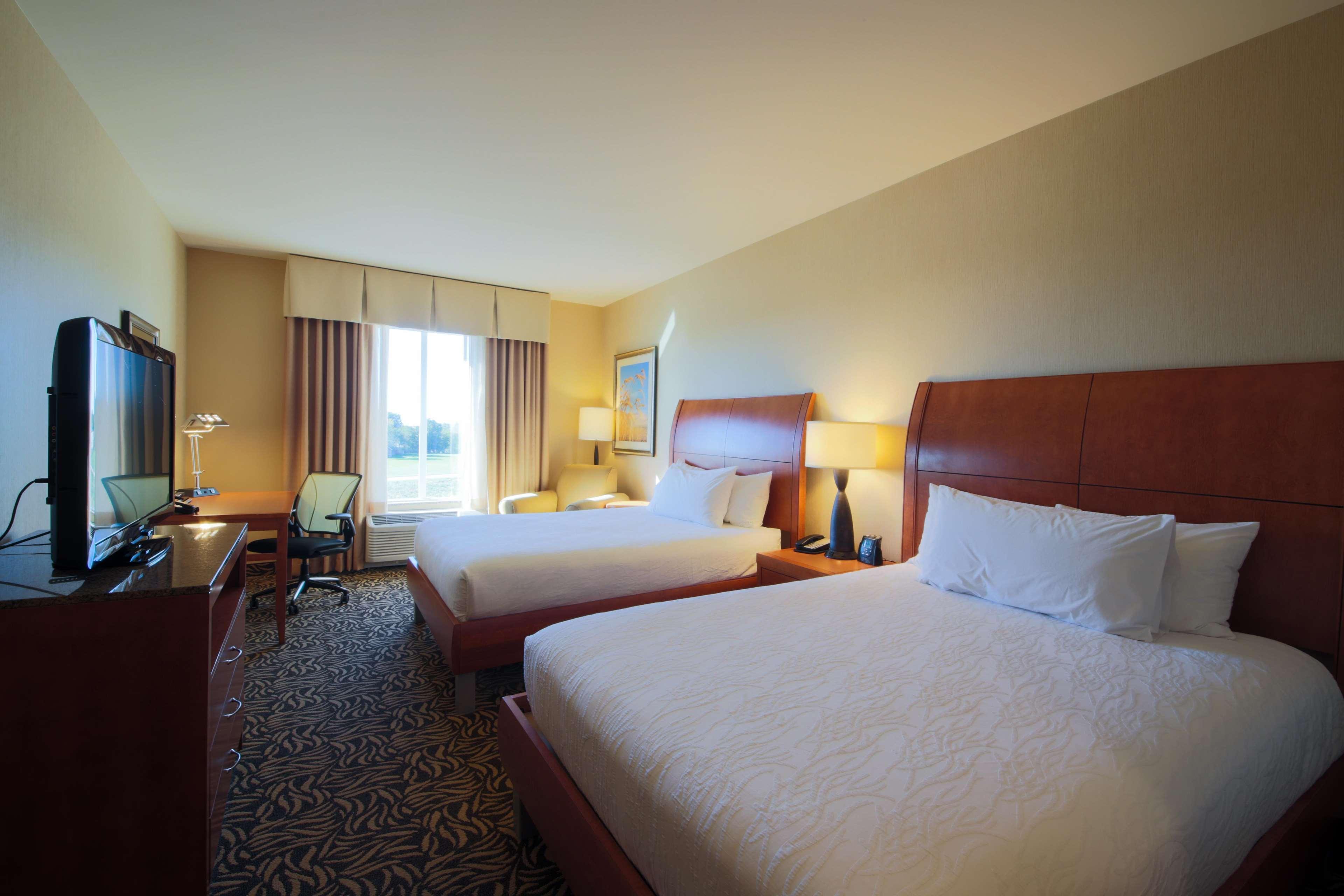 Hilton Garden Inn Cedar Falls Eksteriør bilde