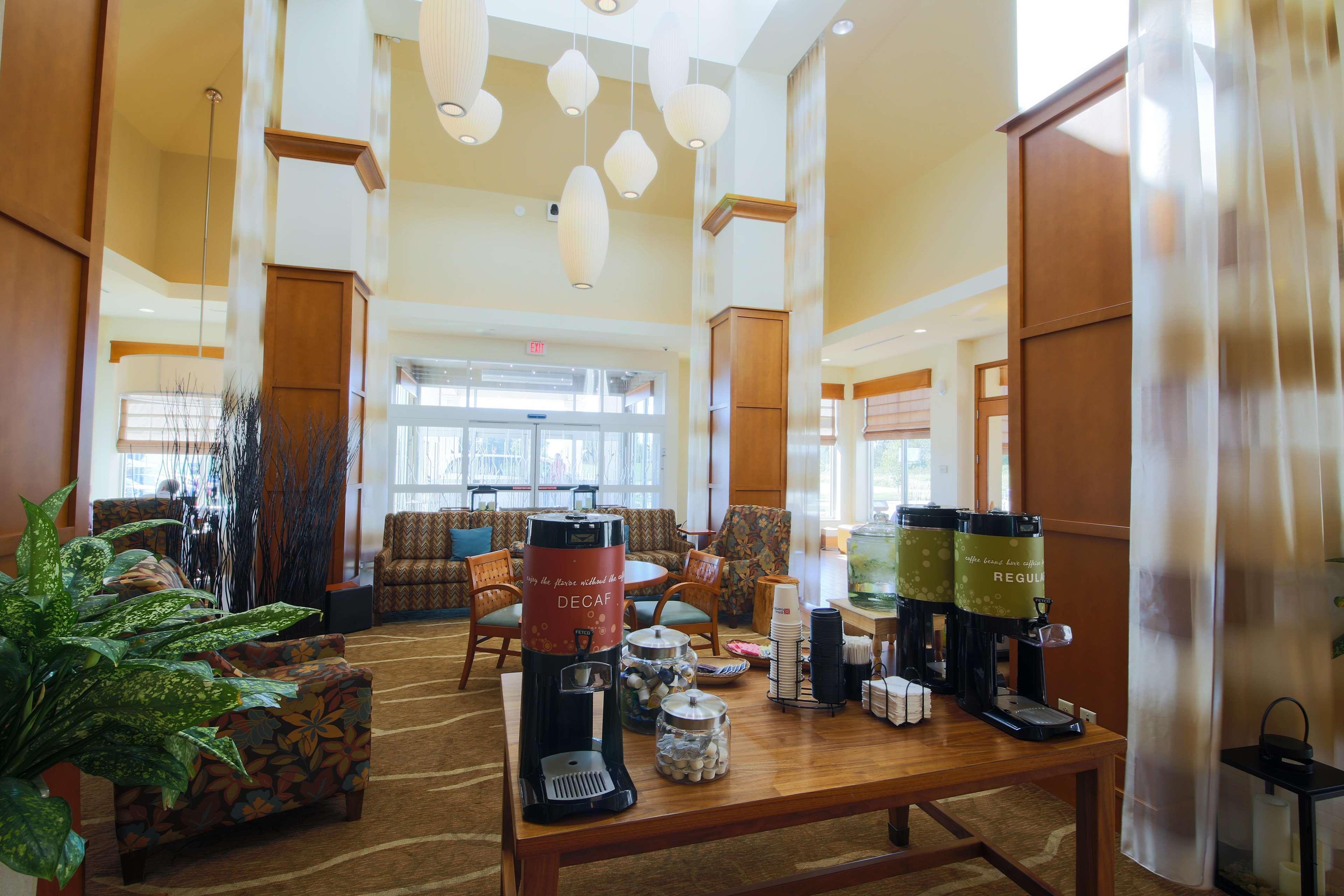 Hilton Garden Inn Cedar Falls Eksteriør bilde
