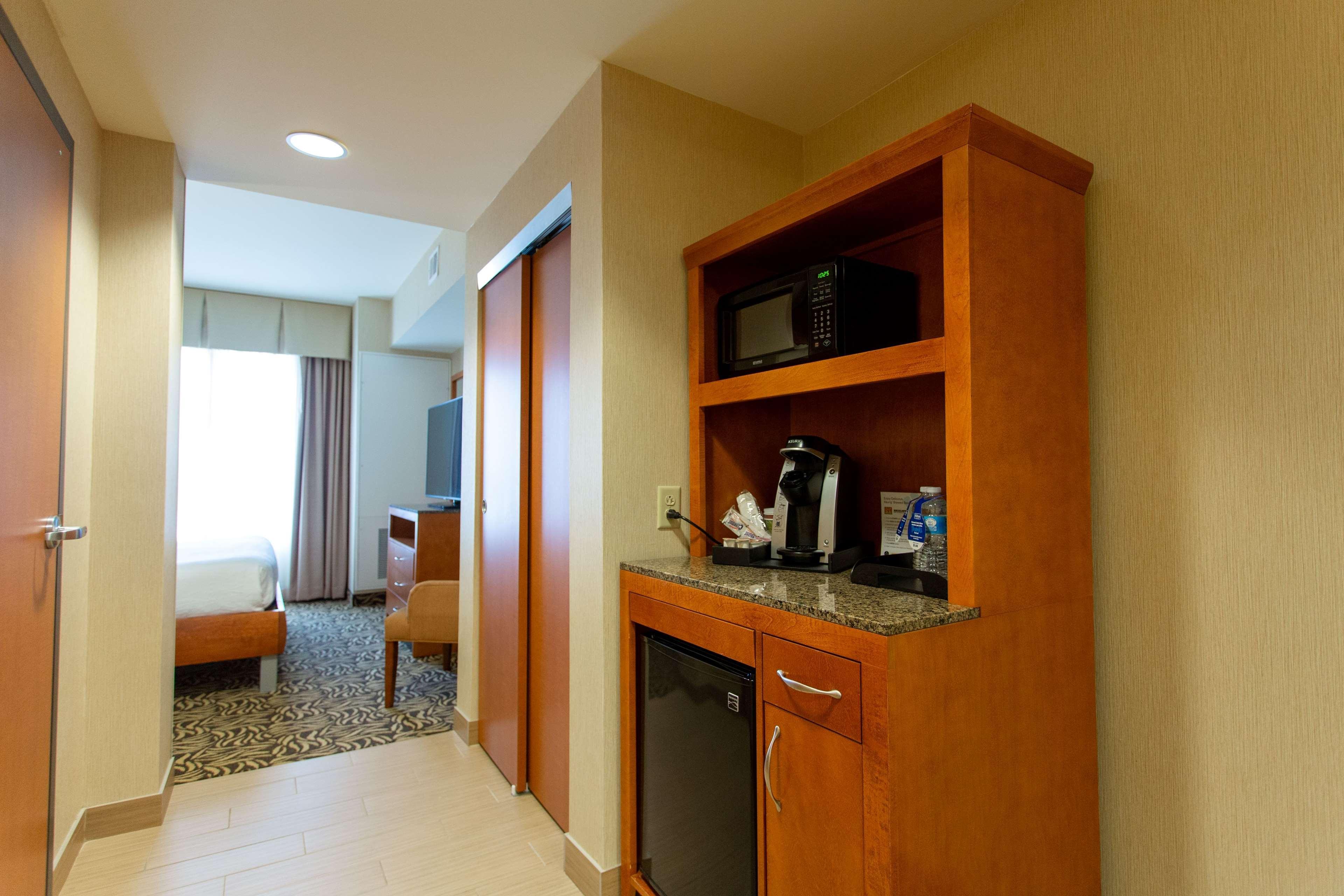 Hilton Garden Inn Cedar Falls Eksteriør bilde
