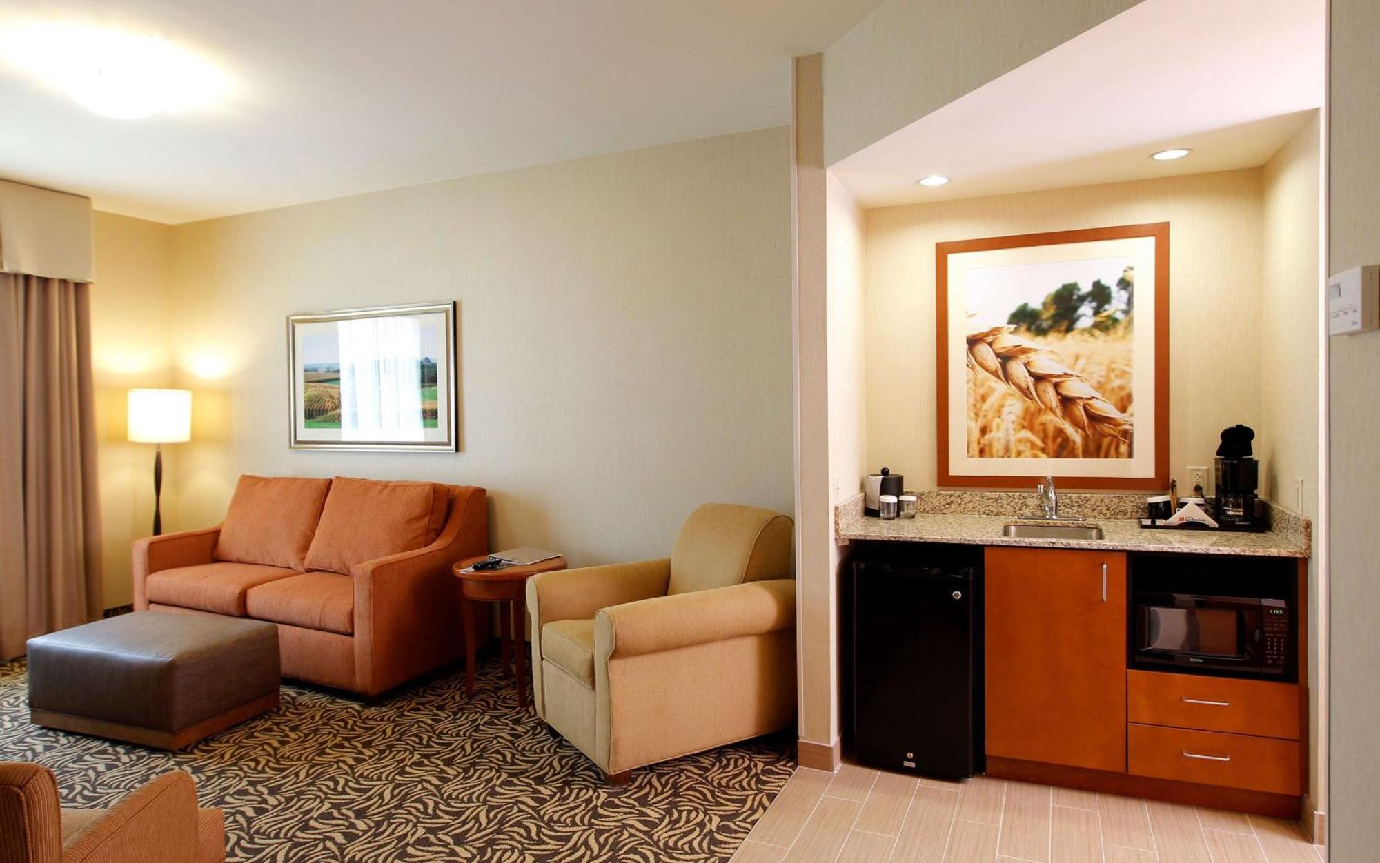 Hilton Garden Inn Cedar Falls Eksteriør bilde