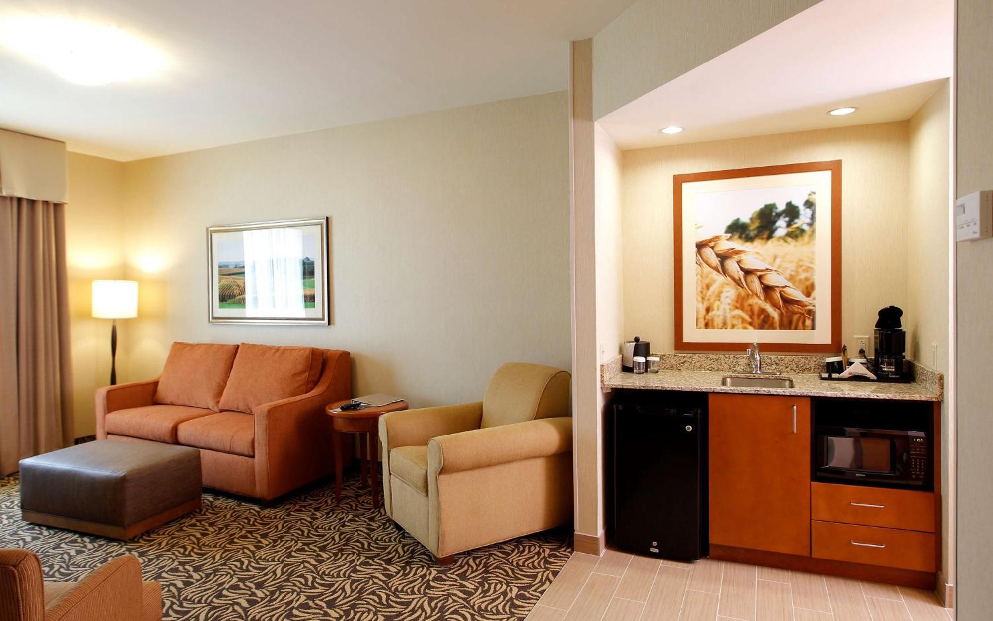 Hilton Garden Inn Cedar Falls Eksteriør bilde